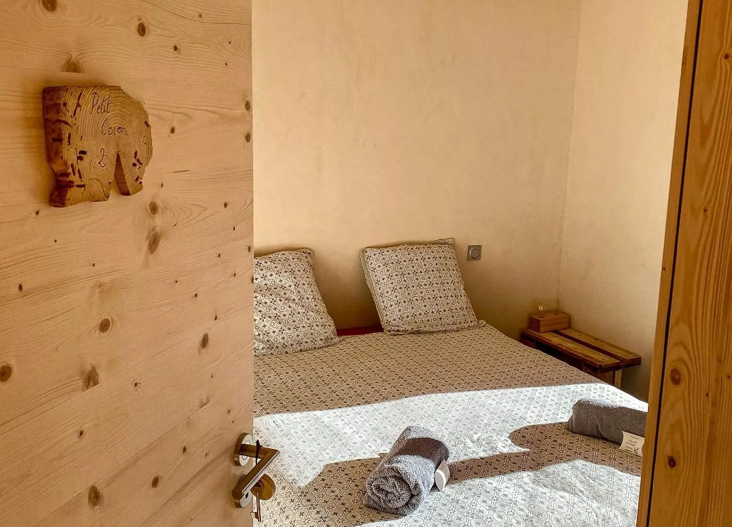 Holiday home 1000 Borne Caffe Hebergements Insolites Entremont