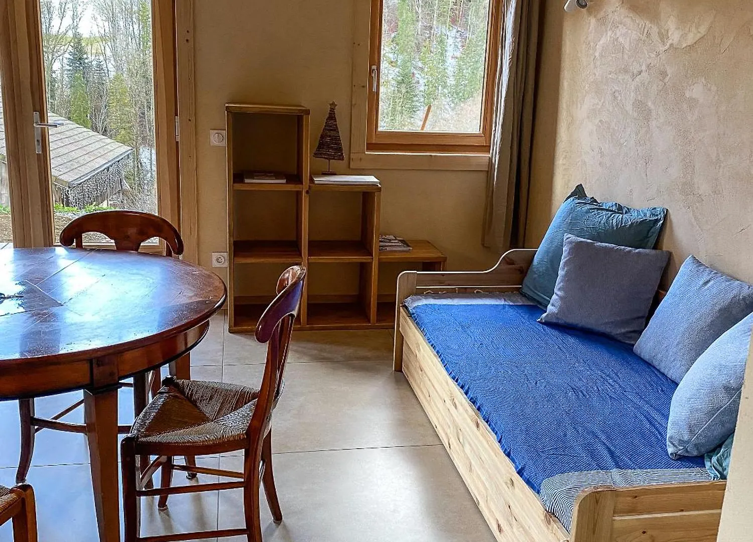 1000 Borne Caffe Hebergements Insolites Entremont Holiday home