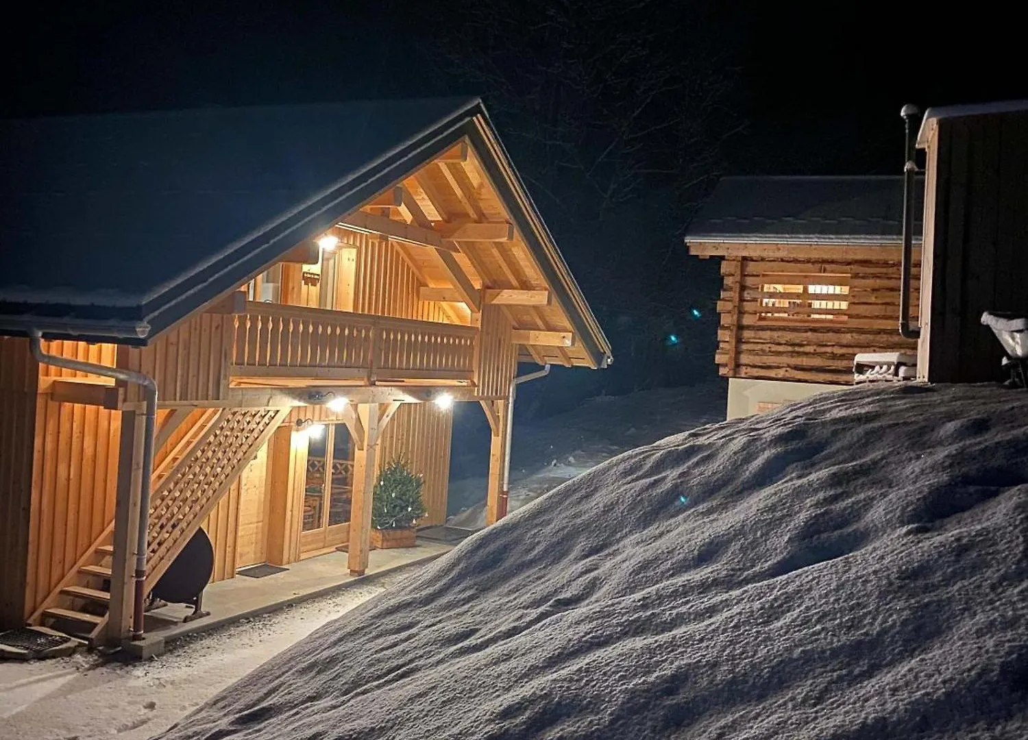 Holiday home 1000 Borne Caffe Hebergements Insolites Entremont France